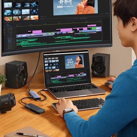 Stacja dokująca HUB USB-C - HDMI / 2x USB C / 2x USB-A Ugreen CM500 - szary Stacja dokująca HUB USB-C - HDMI / 2x USB C / 2x USB-A Ugreen CM500 - szary