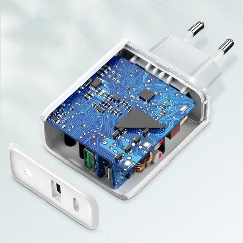 Szybka ładowarka sieciowa USB-C + USB 36 W Quick Charge 4.0 Power Delivery biały