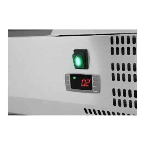 Nadstawa chłodnicza ze szklaną osłoną 3x GN1/3 i 1x GN1/2 120cm Nadstawa chłodnicza ze szklaną osłoną 3x GN1/3 i 1x GN1/2 120cm