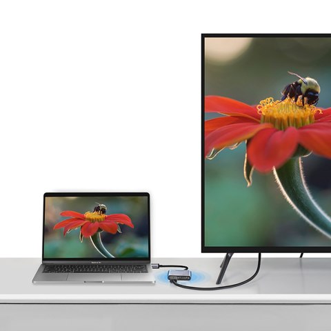 Adapter rozdzielacz USB-C - HDMI / VGA / USB-A 3.0 / USB-C PD - szary Adapter rozdzielacz USB-C - HDMI / VGA / USB-A 3.0 / USB-C PD - szary