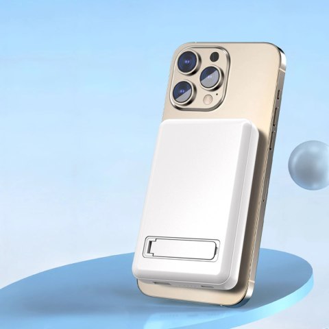Powerbank K14S+ 10000mAh z podstawką 20W USB-A / USB-C / MagSafe - biały Powerbank K14S+ 10000mAh z podstawką 20W USB-A / USB-C / MagSafe - biały