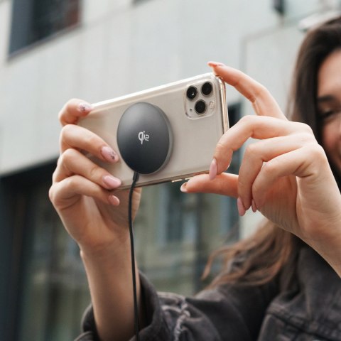 Ładowarka indukcyjna magnetyczna bezprzewodowa Qi2 do telefonu 15W - czarna Ładowarka indukcyjna magnetyczna bezprzewodowa Qi2 do telefonu 15W - czarna