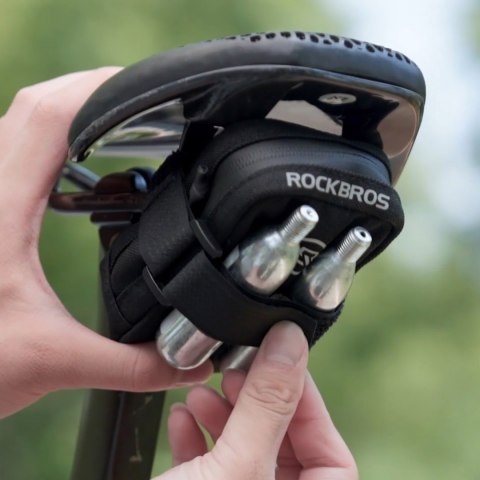 Mini torba podsiodłowa na rower z uchwytem na naboje CO2 - czarno-zielona Mini torba podsiodłowa na rower z uchwytem na naboje CO2 - czarno-zielona