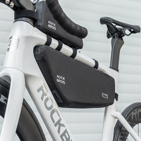 Torba sakwa rowerowa mocowana pod ramę 2.9l - czarna Torba sakwa rowerowa mocowana pod ramę 2.9l - czarna