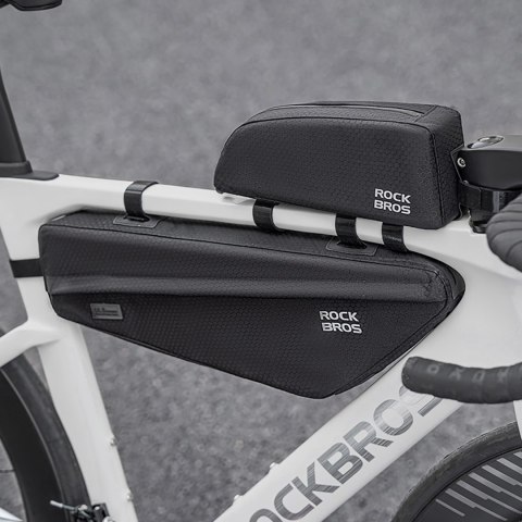 Torba sakwa rowerowa mocowana pod ramę 2.9l - czarna Torba sakwa rowerowa mocowana pod ramę 2.9l - czarna