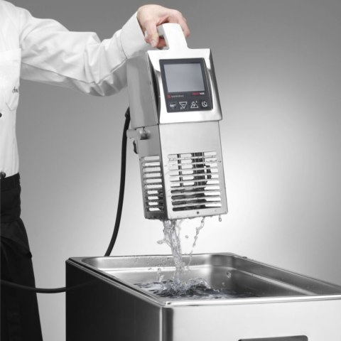 Cyrkulator zanurzeniowy do gotowania sous vide SmartVide 9 2000 W Cyrkulator zanurzeniowy do gotowania sous vide SmartVide 9 2000 W